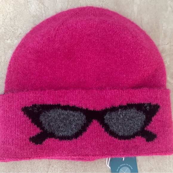 Anthropologie Eyewear Beanie - Picture 4 of 7